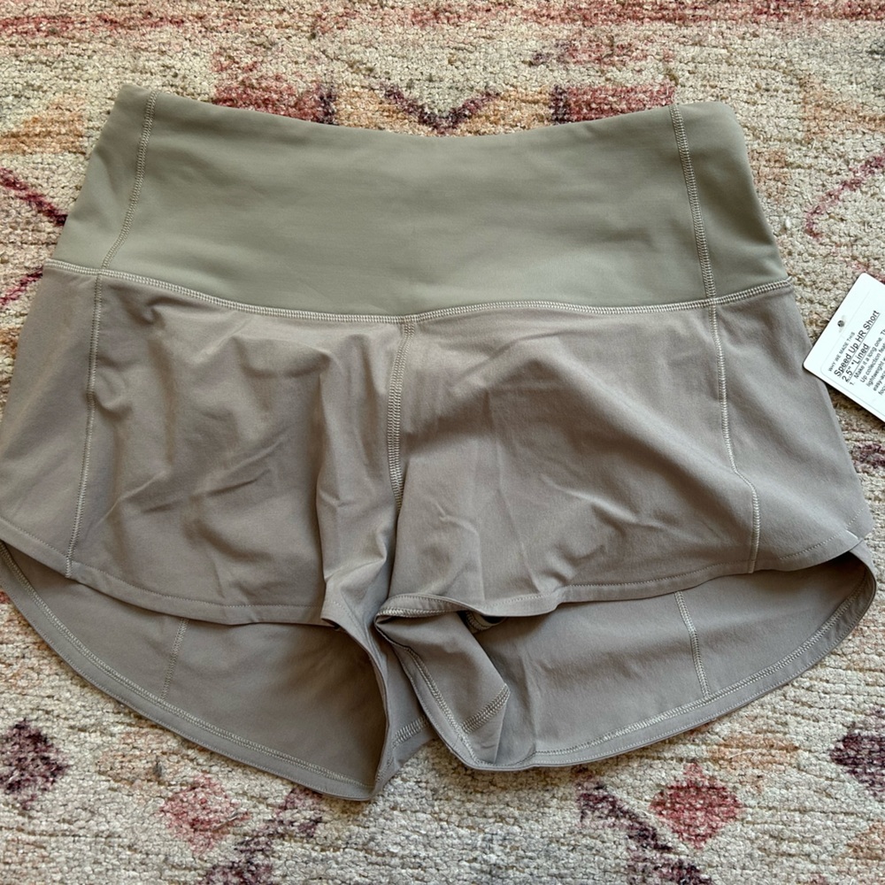 Lululemon speed ups 2.5” river stone